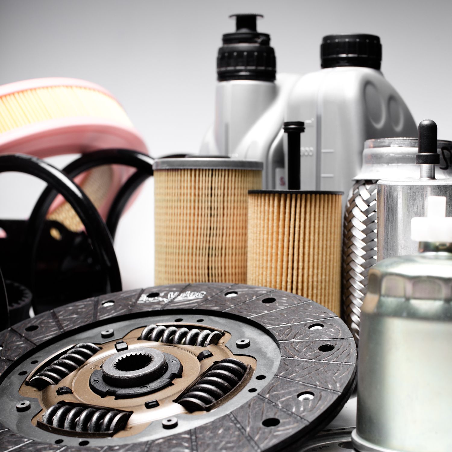 Ersatzteile: Ölfilter, Luftfilter und Kupplungsscheibe